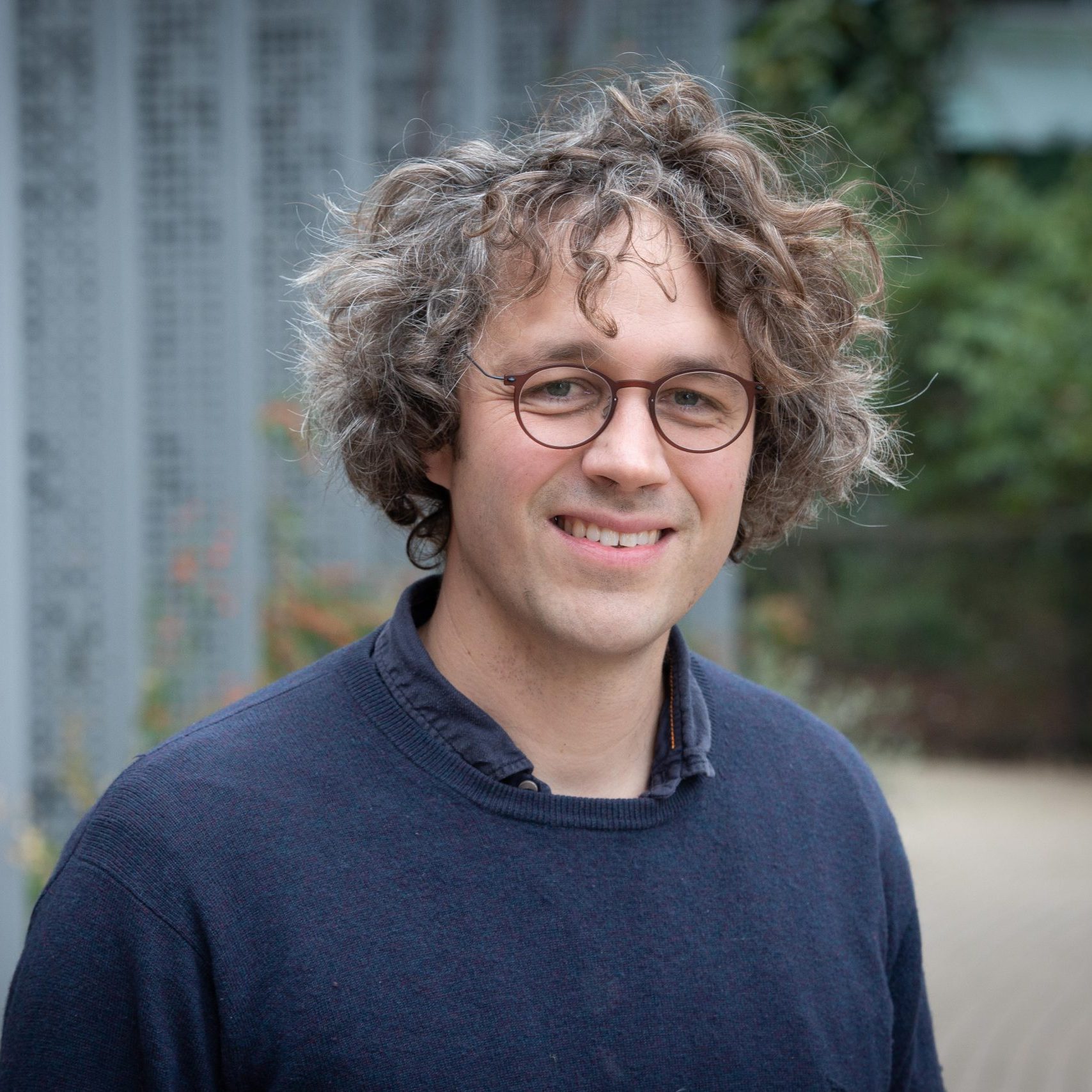 Volker Schlue  Lecturer in Pure Mathematics